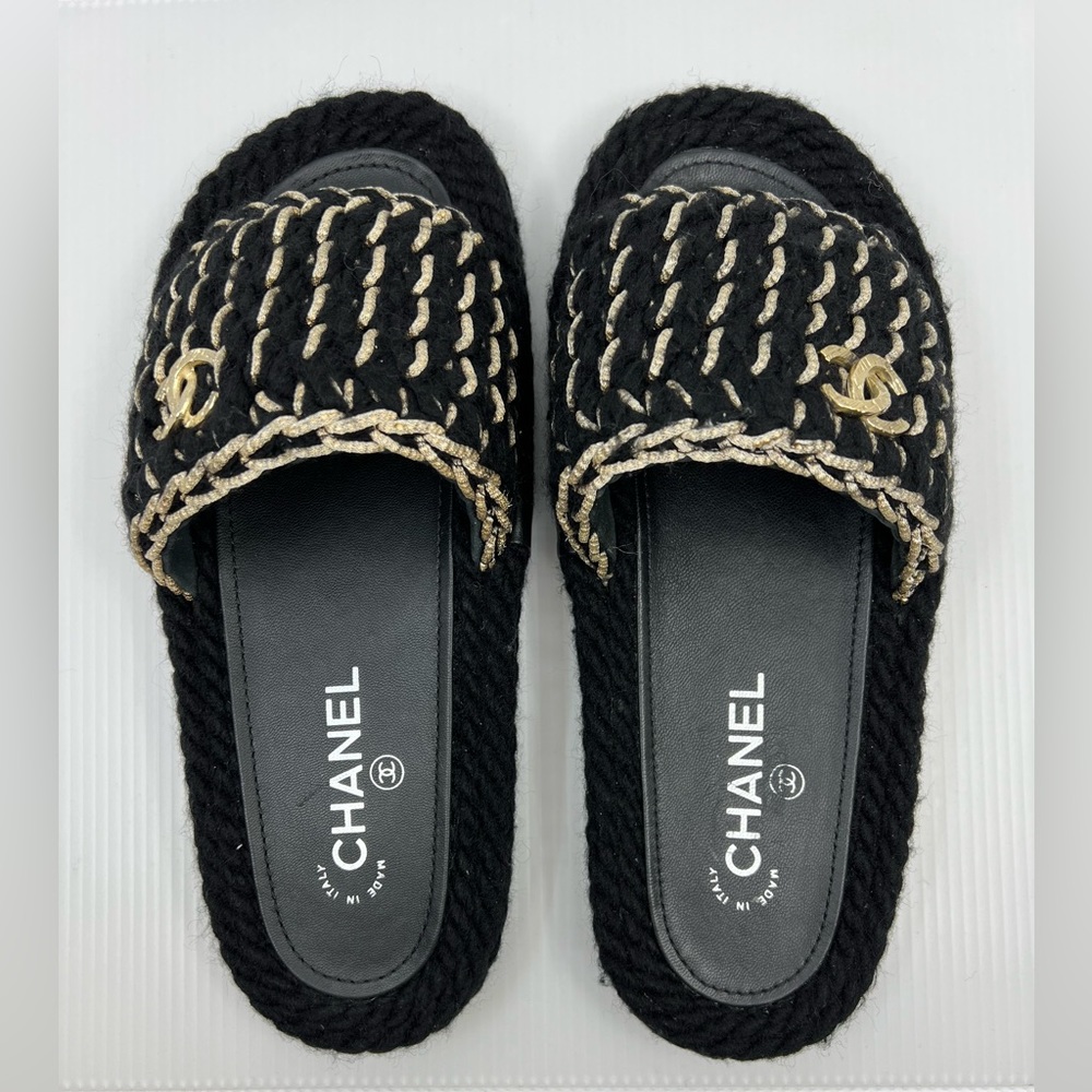 Chanel 2022 CC Black Knit Slide Sandals - Picture 3 of 10